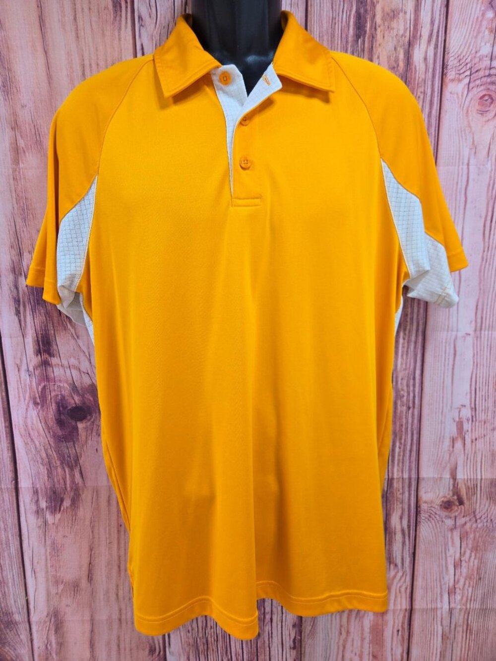 Under Armour HeatGear Orange Polo Shirt Size Large Lightweight Athletic